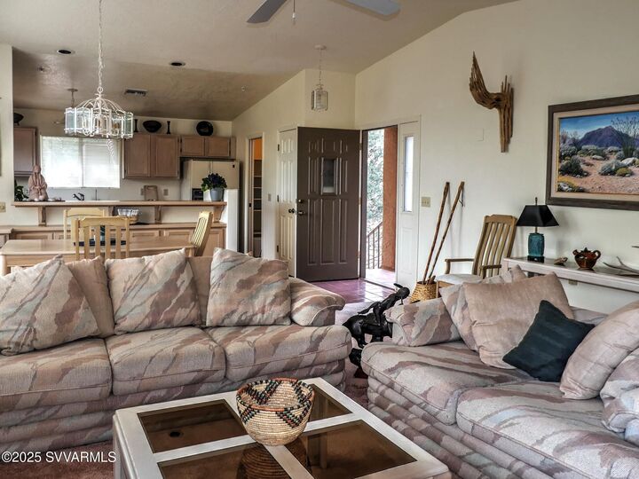 Property Photo:  42 Tanager Lane  AZ 86336 