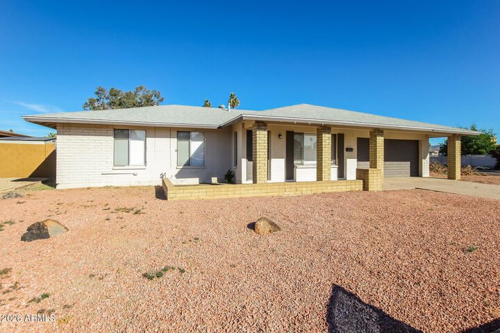 Property Photo:  3902 W Davidson Lane  AZ 85051 