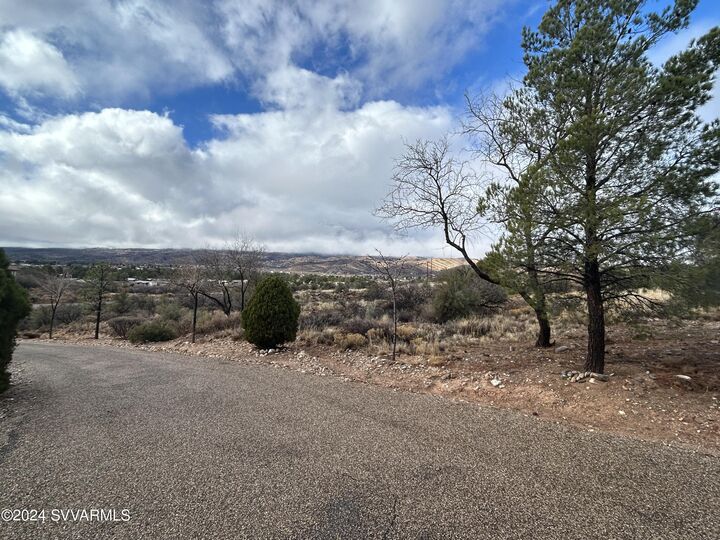 Property Photo:  60 Verde Street  AZ 86324 