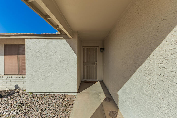 Property Photo:  680 W Shawnee Drive  AZ 85225 