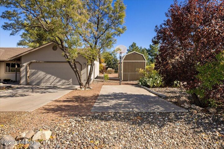 Property Photo:  1645 E Sierra Drive  AZ 86326 