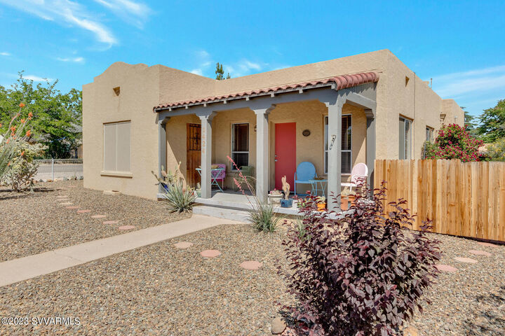 Property Photo:  1424 Second South Street  AZ 86324 