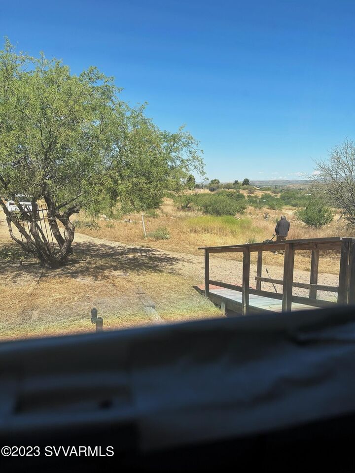 Property Photo: 605 S Heathers AZ 86325