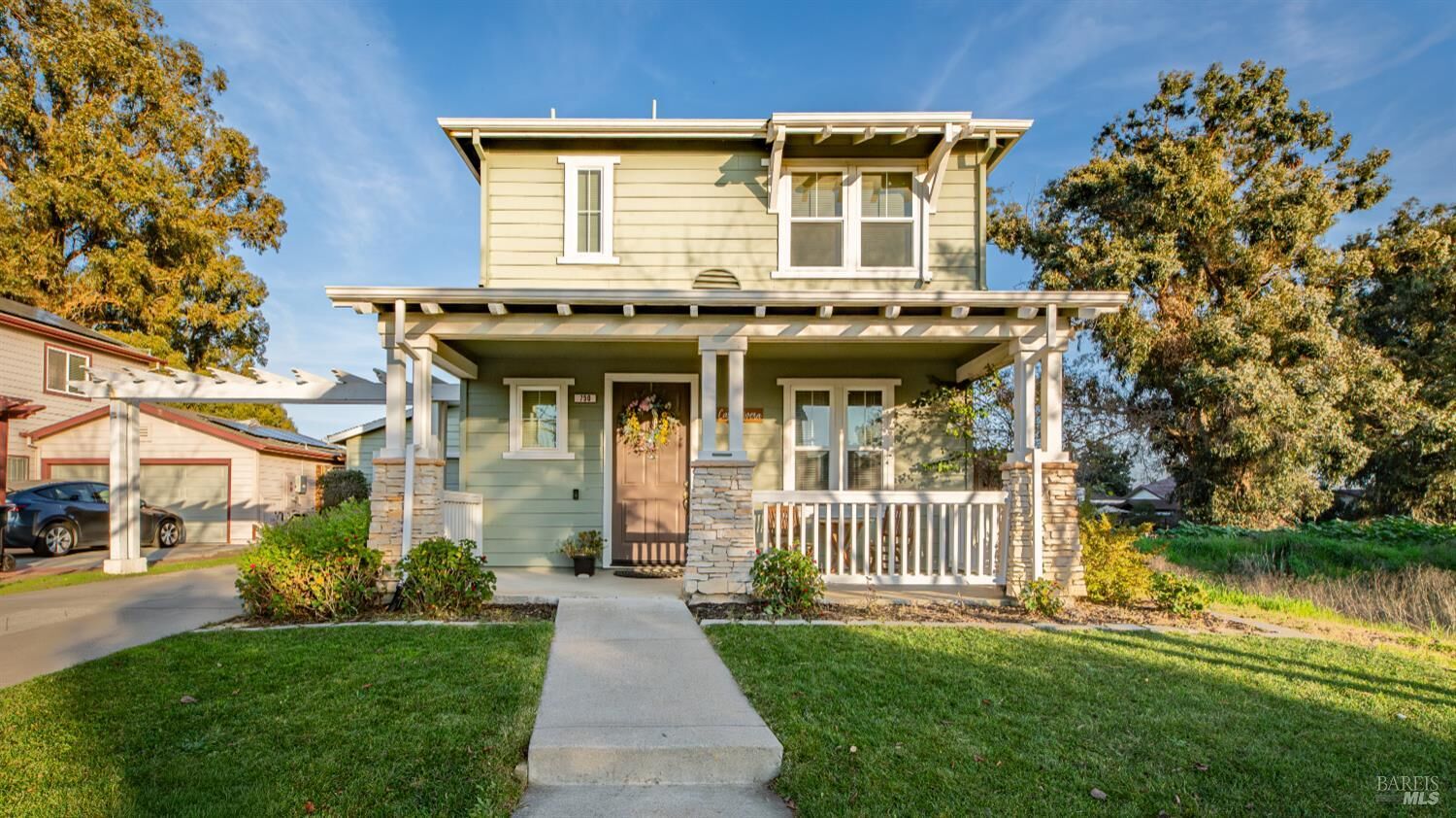 Property Photo:  750 Harbor Park Drive  CA 94585 