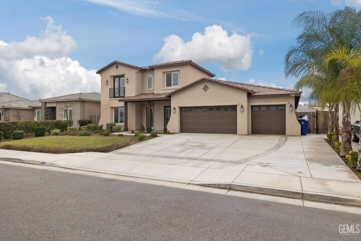 Property Photo:  15811 Waterford Street  CA 93314 