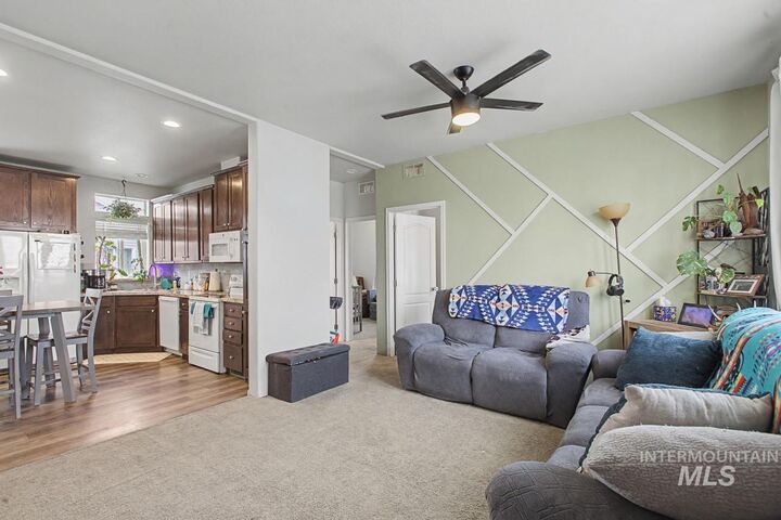 Property Photo:  1224 1/2 Burrell Ave  ID 83501 