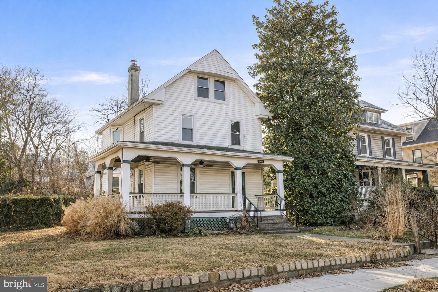 Property Photo:  1811 Lawrence Street NE  DC 20018 