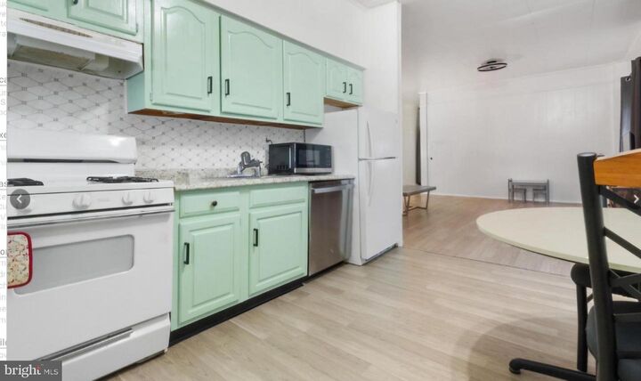 Property Photo:  204 W Clinton Avenue  NJ 08107 