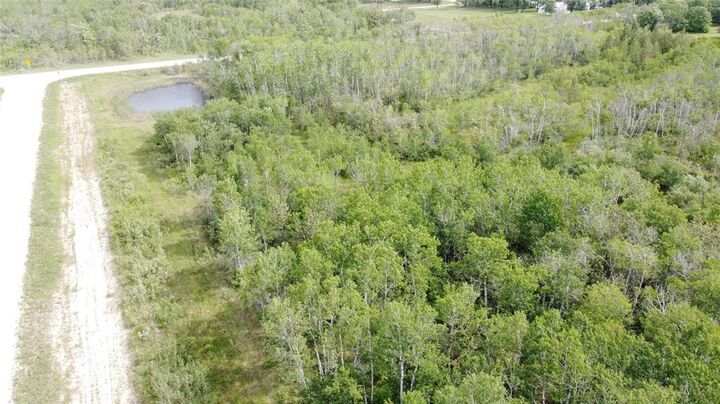 Photo de la propriété:  1 12 Road North  MB R0A 1P0 