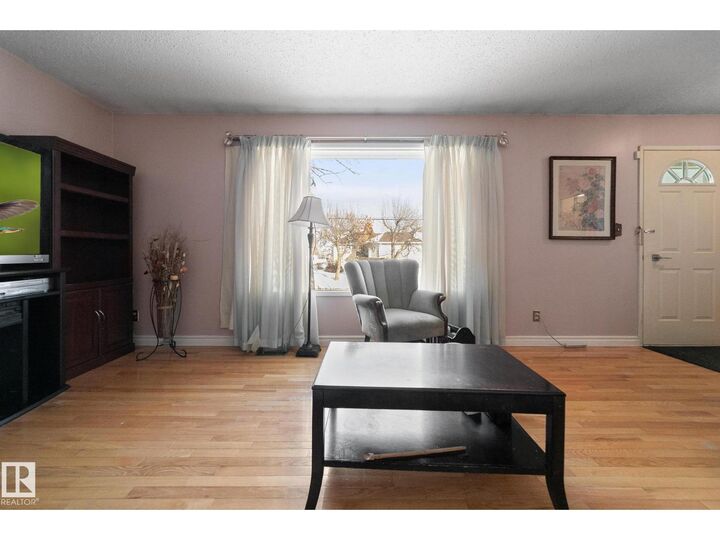 Property Photo:  5037 54 St  AB T0B 1A0 