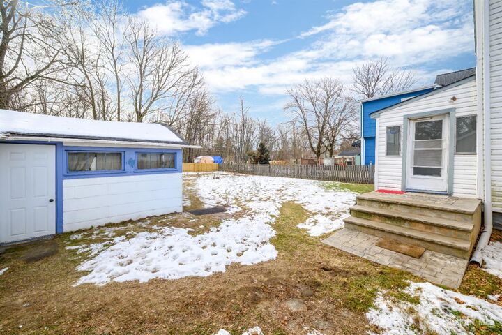 Property Photo:  43 Pergola Avenue  NJ 08832 
