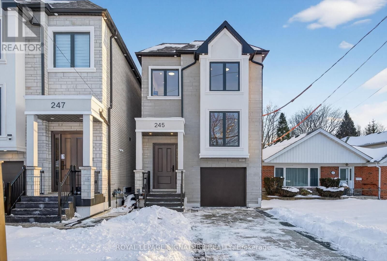 Property Photo:  245 Ferris Road  ON M4B 1H2 