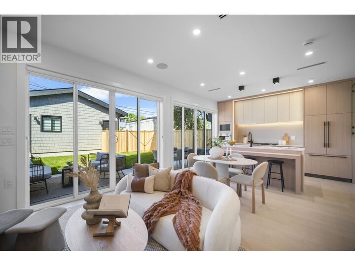 Property Photo:  5033 Prince Albert Street 2  BC V5W 3C5 