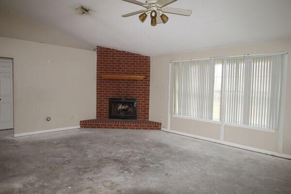 Property Photo:  326 Riverchase Boulevard  FL 32536 