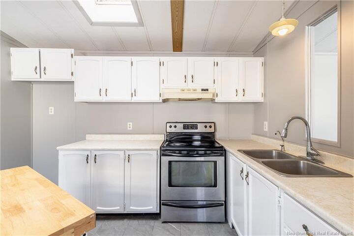 Property Photo:  6 Roy Street  NB E3B 6S6 