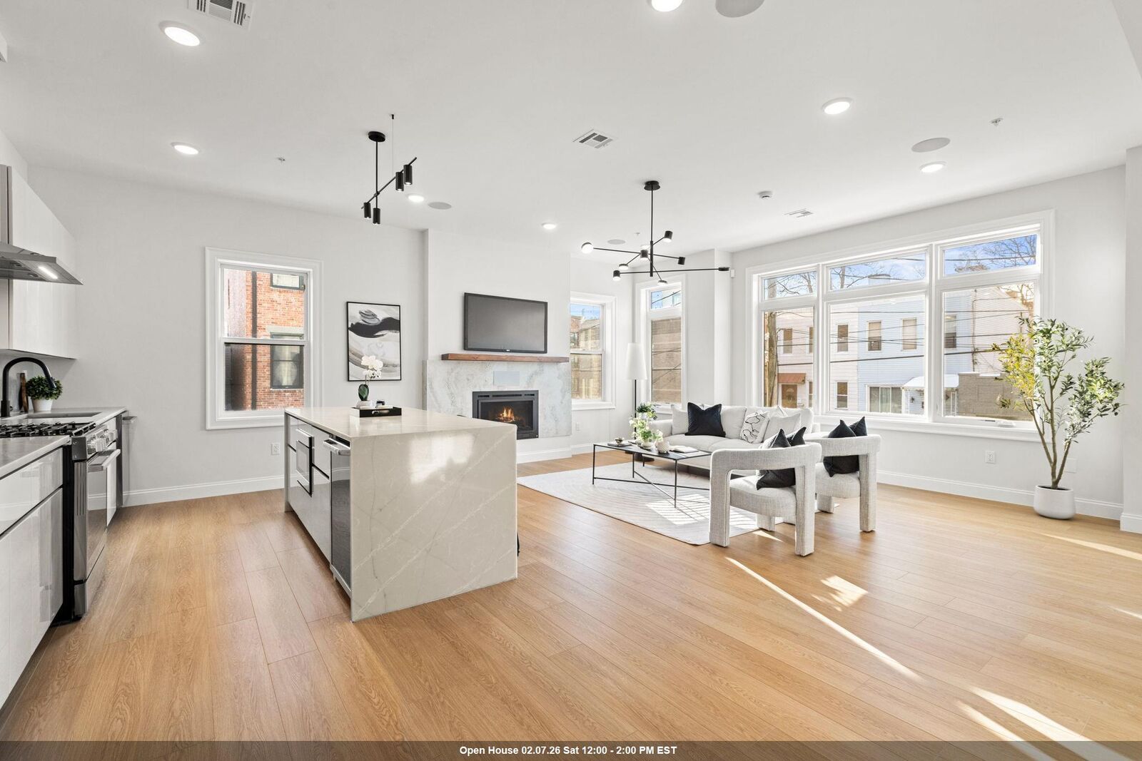 Property Photo:  192 Cambridge Ave 3  NJ 07307 