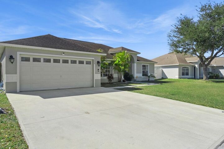 Property Photo:  3594 Yellow Bird Court  FL 34772 