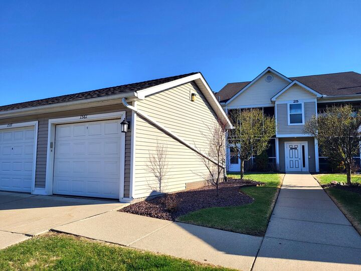 Property Photo:  1561 Long Meadow Trail  MI 48108 