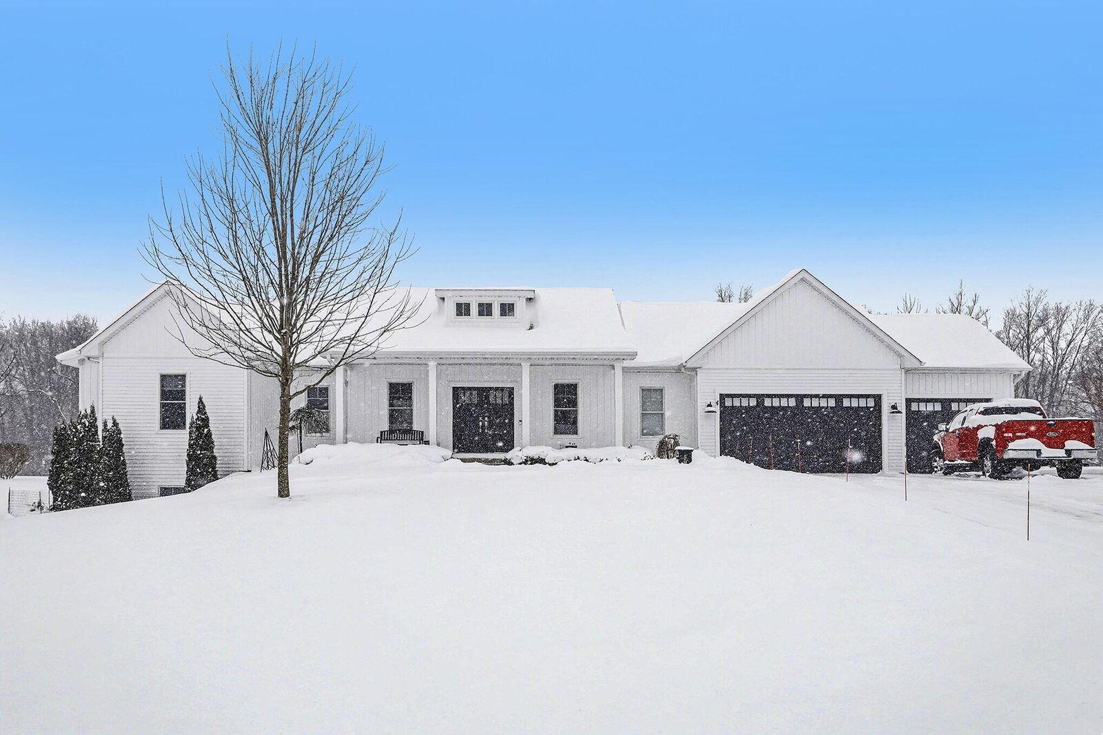 Property Photo:  5956 Hidden Oak Avenue  MI 49083 