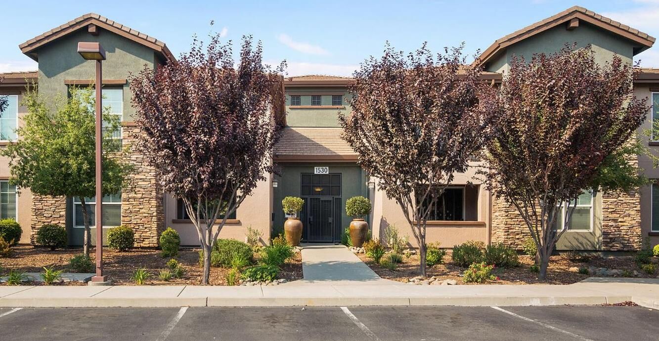 Property Photo:  1530 Topanga Lane 205  CA 95648 