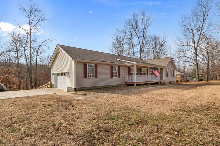 Property Photo:  278C Murrell Rd  TN 37055 
