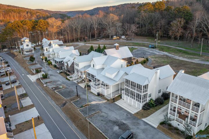 Property Photo:  3235 Hardin Road  AL 35976 