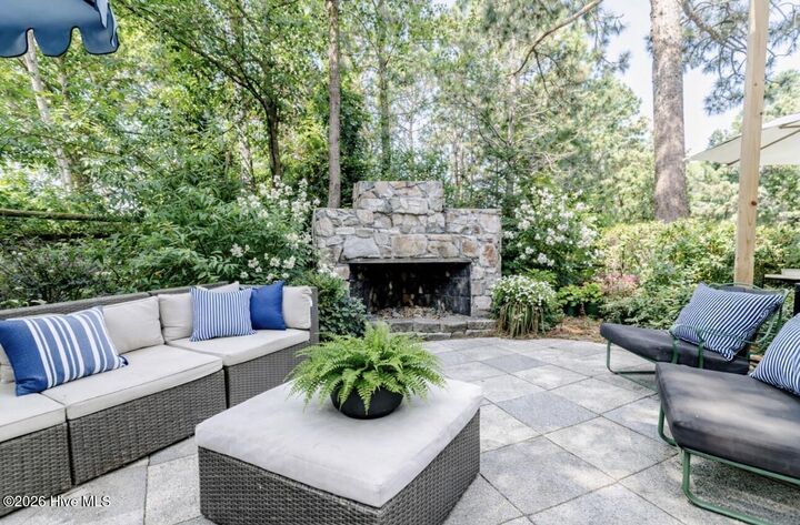 Property Photo:  103 Cobblestone Court  NC 27376 