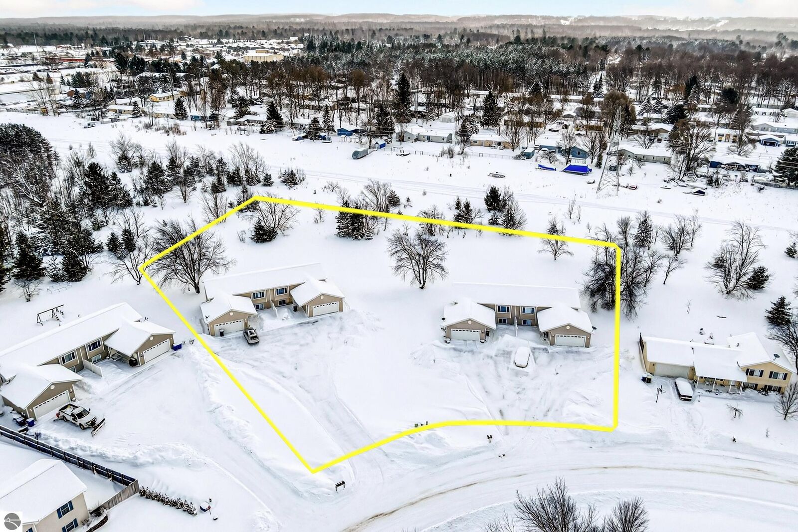 Property Photo: 2473 &Amp 2481 Woodcock Lane MI 49685