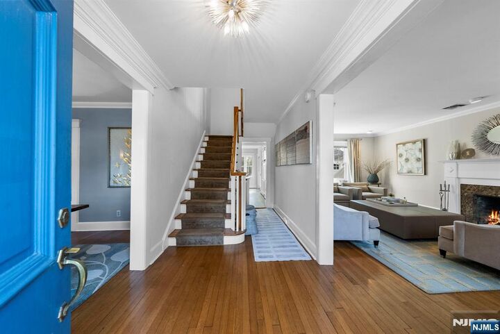 Property Photo:  163 Hampton Place  NJ 07450 