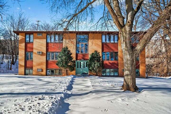 Property Photo:  2307 Unity Avenue N  MN 55422 