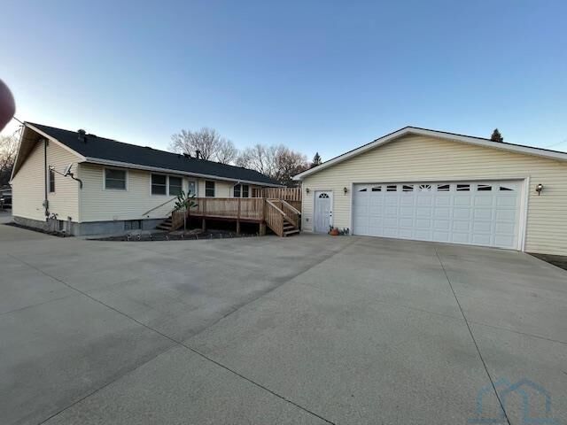 Property Photo: 2210 S Hennepin St IA 51106