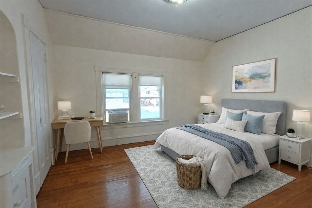 Property Photo:  292 Wilder St 2  MA 01851 