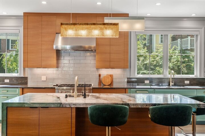 Property Photo: 1119 Walnut St MA 02461