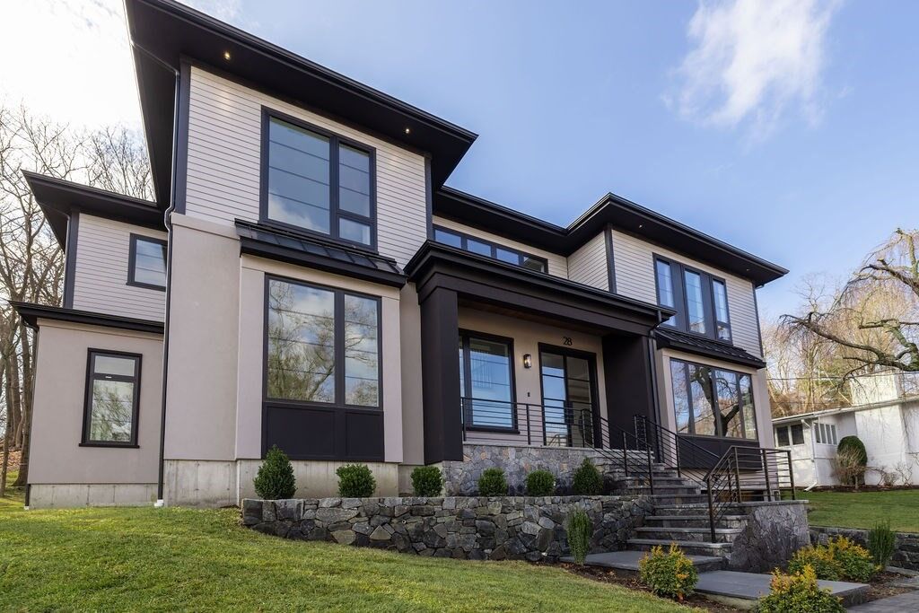 Property Photo:  28 Cottonwood Rd  MA 02459 