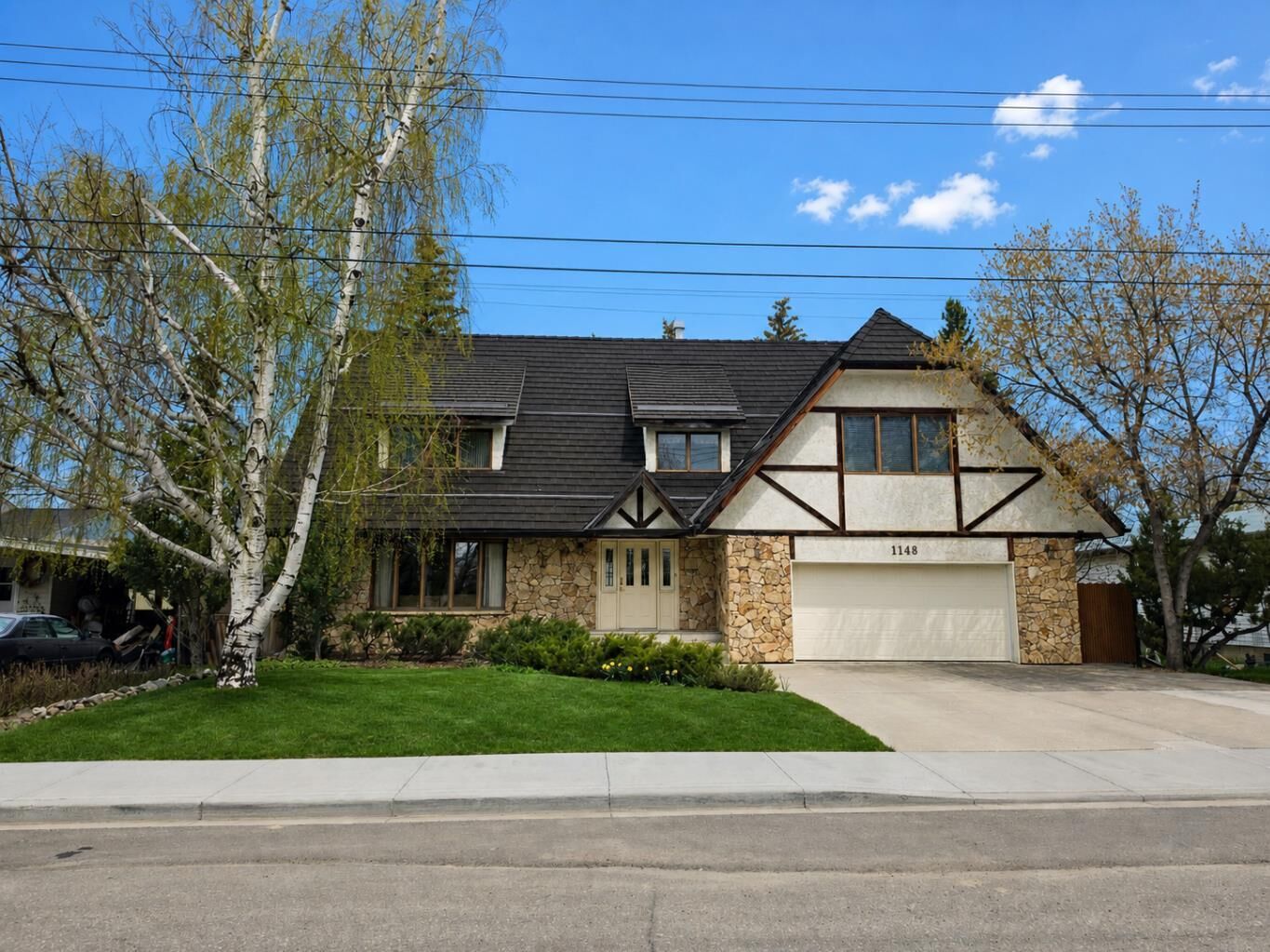 Property Photo: 1148 Morden Avenue AB T0K 1W0