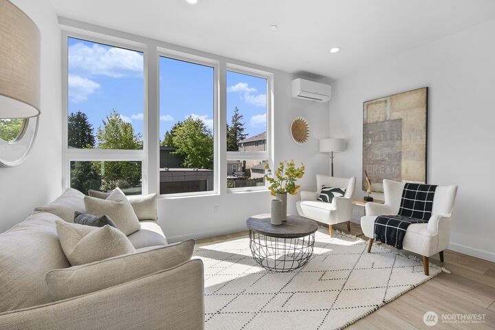 Property Photo: 8831 C Wallingford Avenue N WA 98103