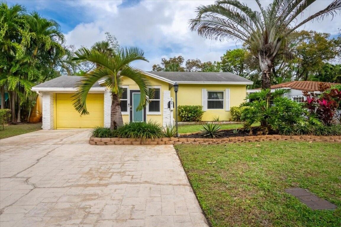 Property Photo:  501 SW 12th Court  FL 33315 
