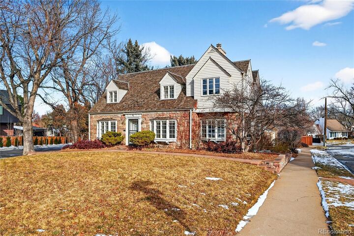 Property Photo: 810 Bonnie Brae Boulevard CO 80209