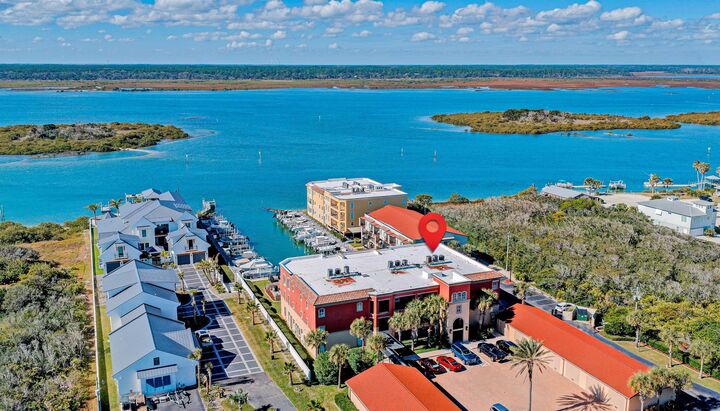 Property Photo:  115 Sunset Harbor Way (Boat Slip &Amp Garage) 303  FL 32080 