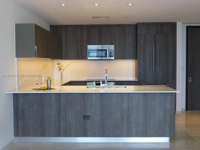 Property Photo: 88 SW 7th St 2203 FL 33130