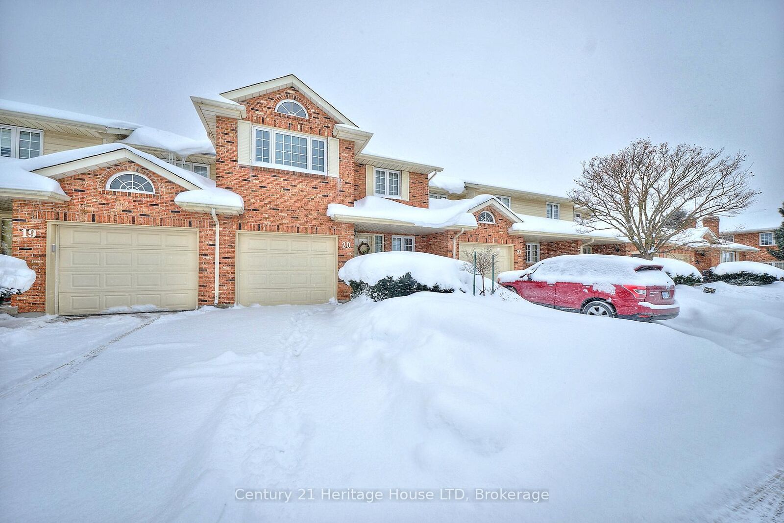 Property Photo:  2720 Mewburn Road 20  ON L2J 4J5 