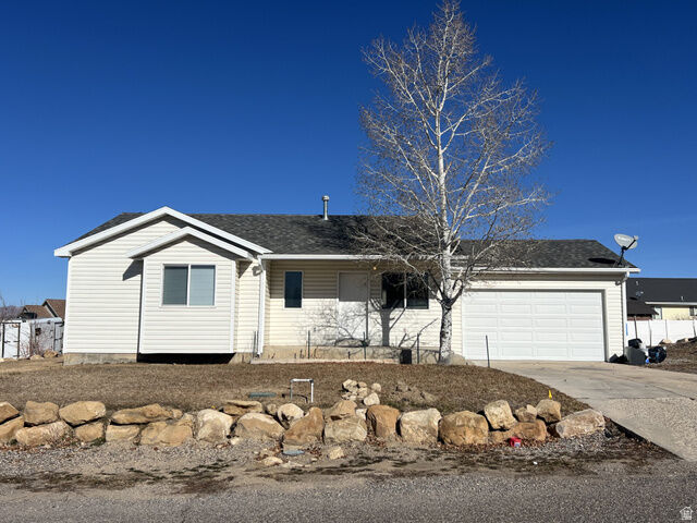 Property Photo:  599 E 285 N  UT 84647 