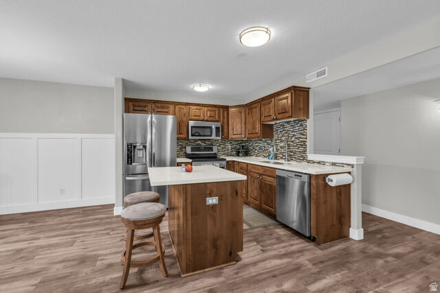 Property Photo: 905 S Main St G UT 84041