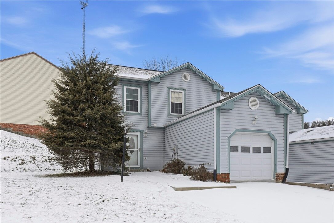Property Photo: 126 Villa Dr PA 15214