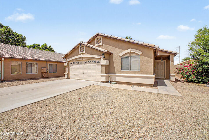 Property Photo:  374 N Ocean Drive  AZ 85233 