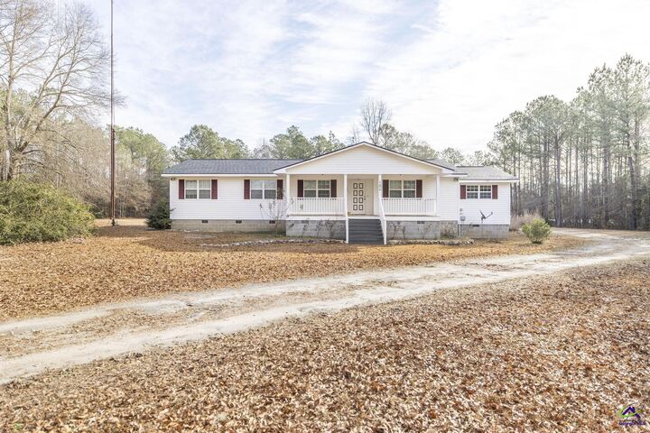 Property Photo: 104 Delone Drive GA 31008
