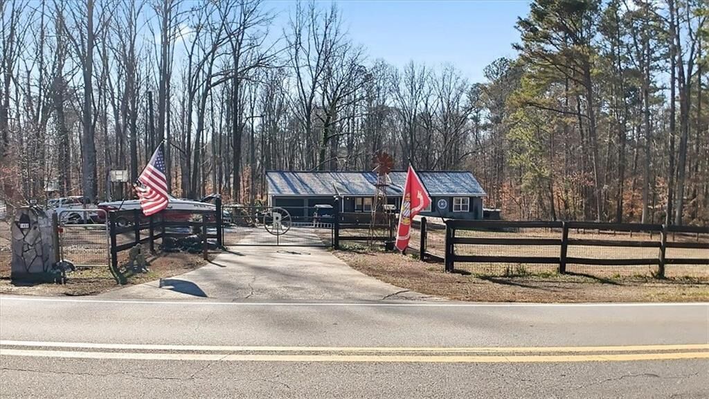 Property Photo:  1468 Trinity Church Road  GA 30115 