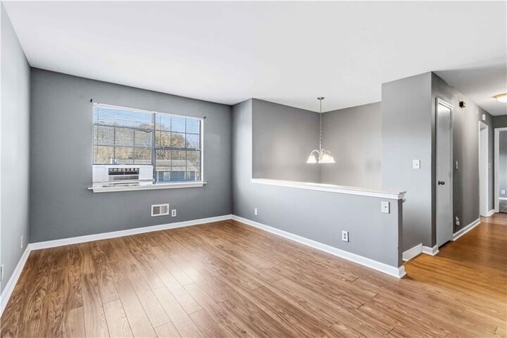 Property Photo: 2724 Oxford Drive GA 30034