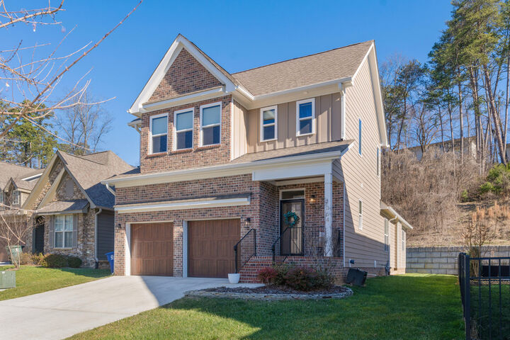 Property Photo:  1364 Carrington Way  TN 37405 