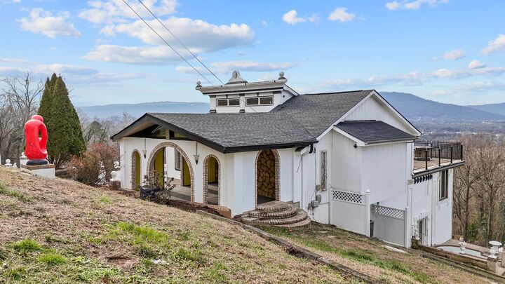 Property Photo:  551 W Shadowlawn Drive  TN 37404 